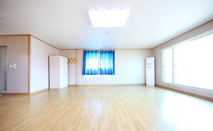 Incheon Dukjukdo Bada Hyangi Pension 인천 덕적도바다향기펜션 South Korea